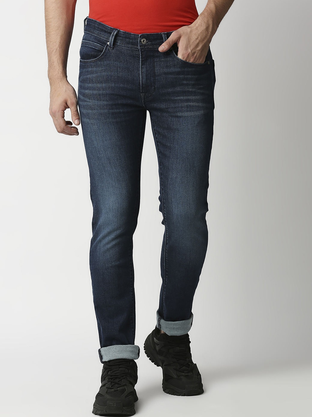 

Pepe Jeans Men Blue Slim Fit Light Fade Stretchable Jeans