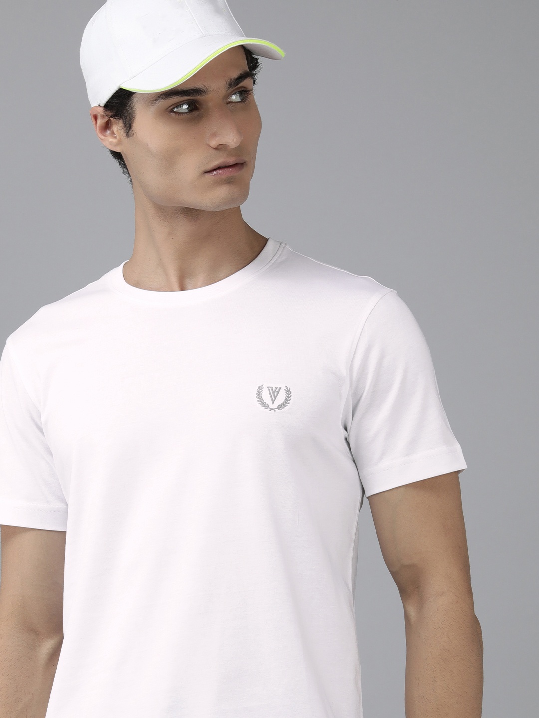 

Van Heusen Sport Moisture Activated Crew Neck Cool It T-Shirt, White