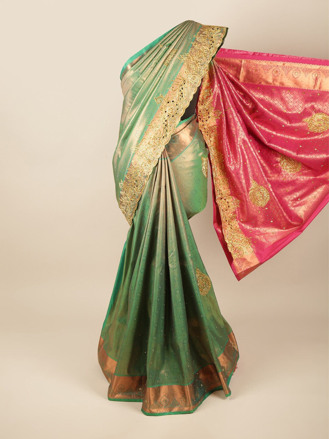 

Pothys Green & Gold-Toned Woven Design Beads and Stones Pure Silk Saree