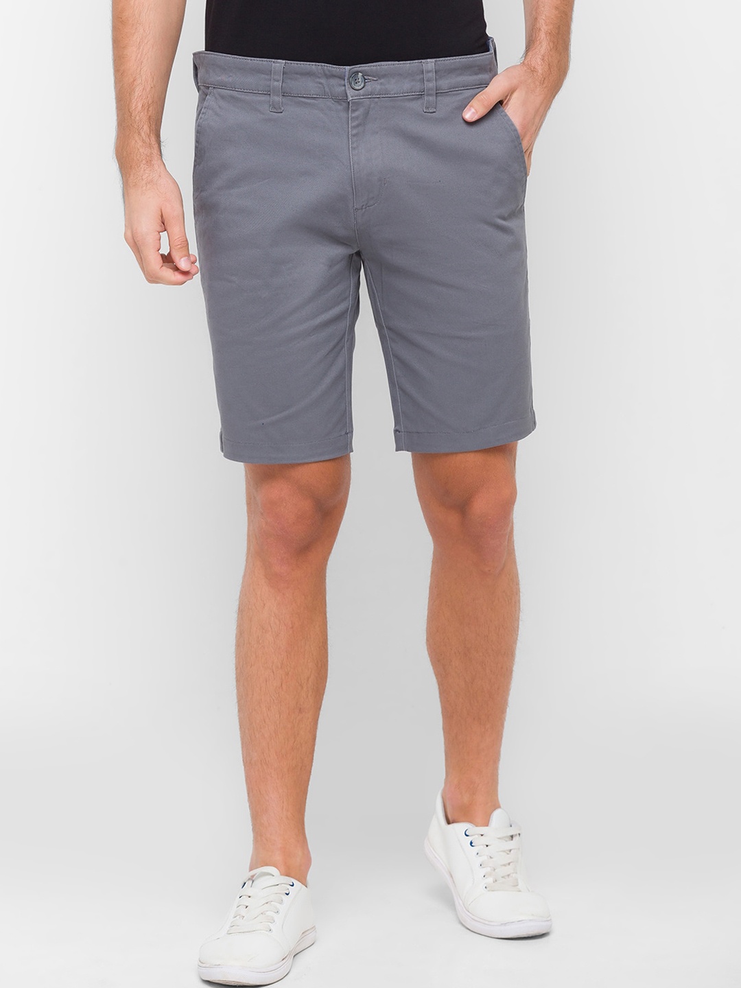 

GIORDANO Men Grey Cotton Slim Fit Shorts