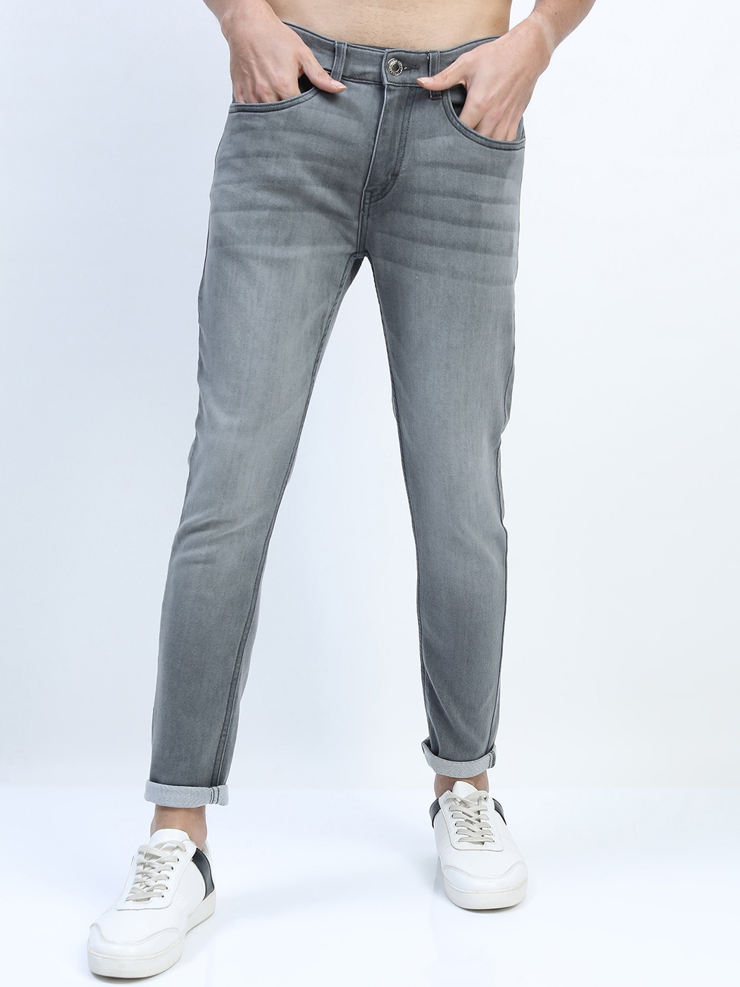 

HIGHLANDER Men Grey Tapered Fit Low Distress Heavy Fade Stretchable Jeans