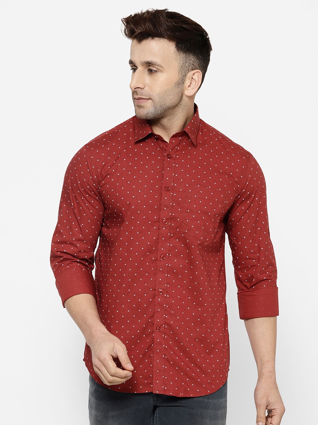 

cape canary Men Maroon & White Smart Micro Ditsy Printed Cotton Casual Shirt