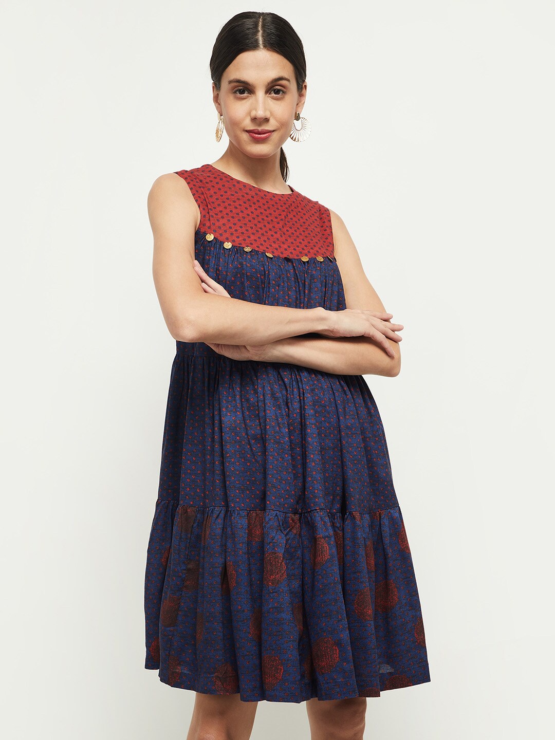 

max Women Navy Blue & Red Printed Round Neck Layered A-Line Dress