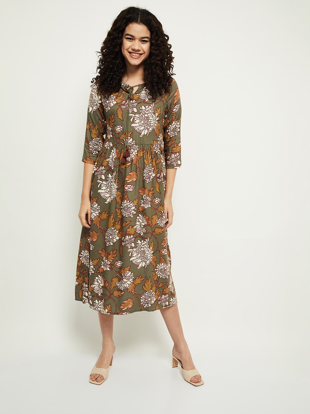 

max Woman Olive Green Floral Keyhole Neck A-Line Midi Dress