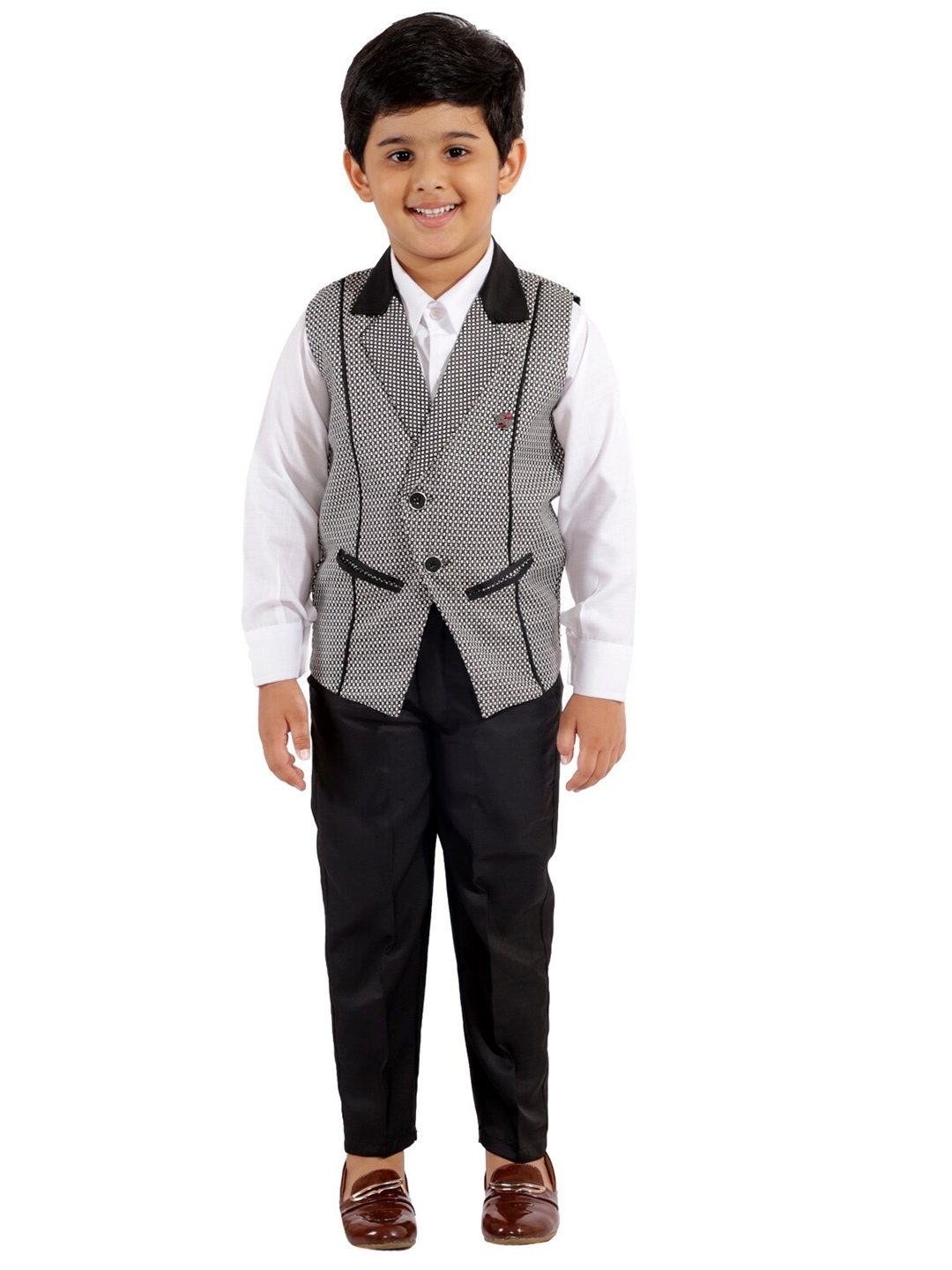 

FOURFOLDS Boys Black & Grey Self Design Fourfolds 3 Piece Suit