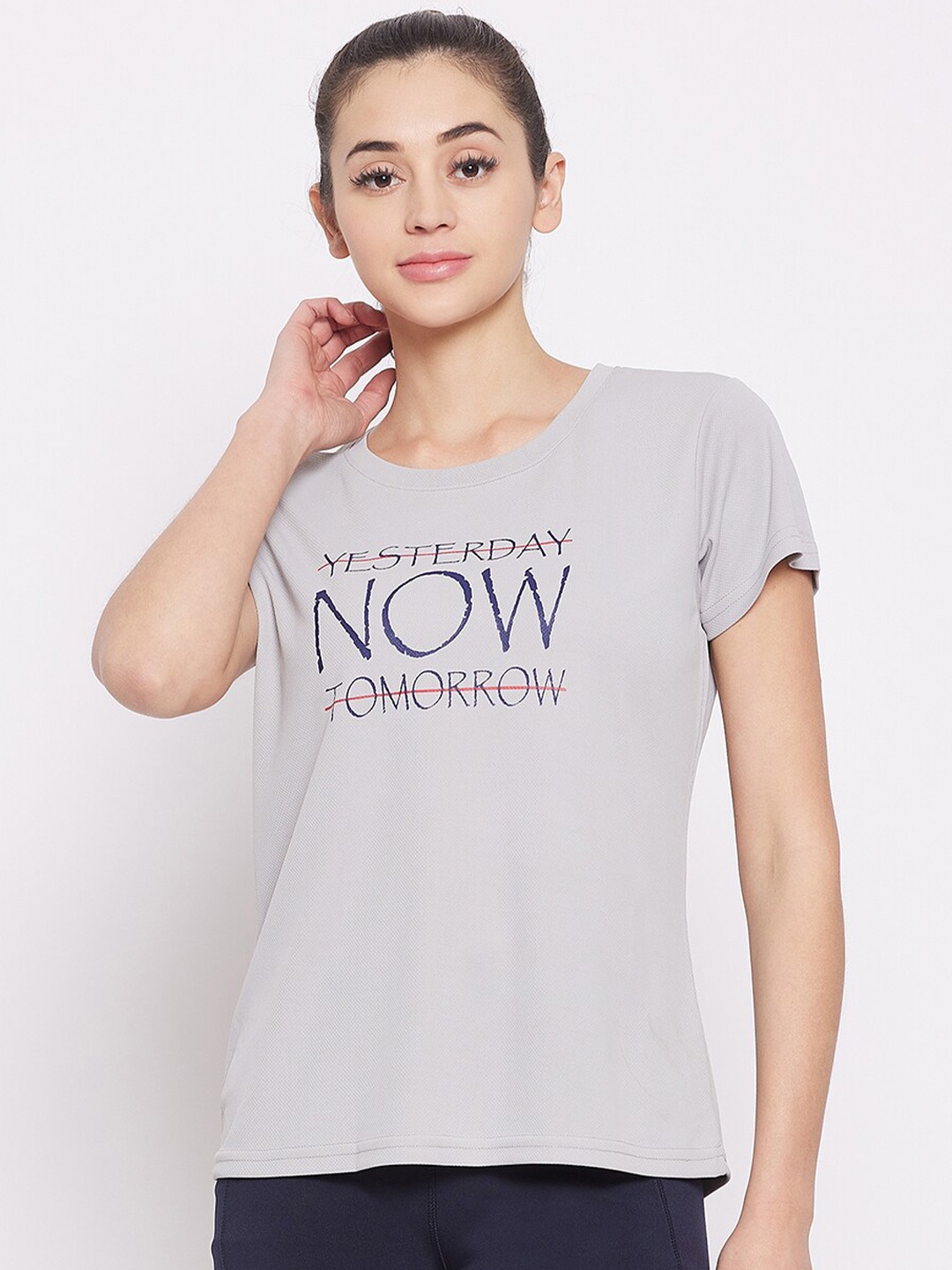 

Clovia Women Typography Print Quick Dry UV Protection Training or Gym T-shirt, Grey