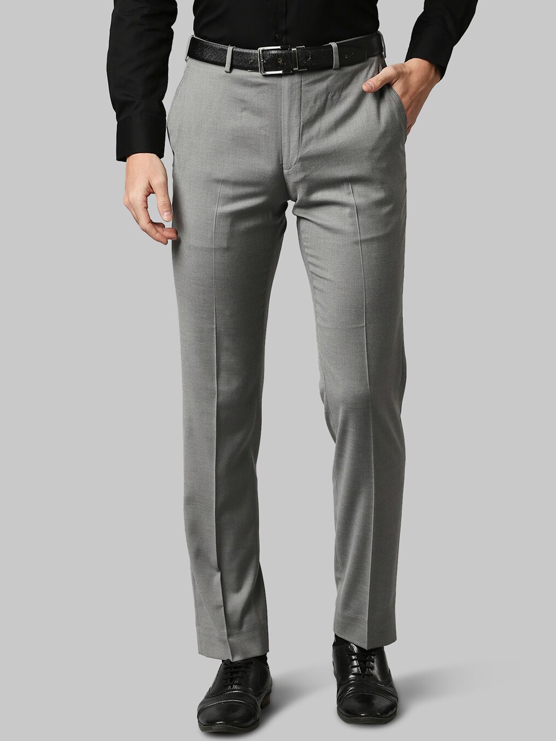 

Park Avenue Men Grey Solid Formal Trousers