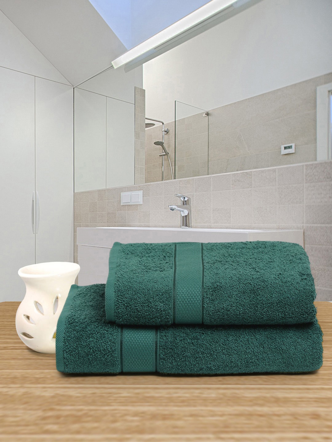 

Creeva Green 525 GSM Set of 2 Couple Towel