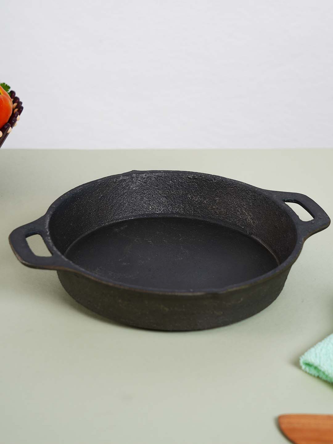 

The Indus Valley Black Pre-Seasoned Cast Iron Skillet Frying Pan with Double Handle - 25cm