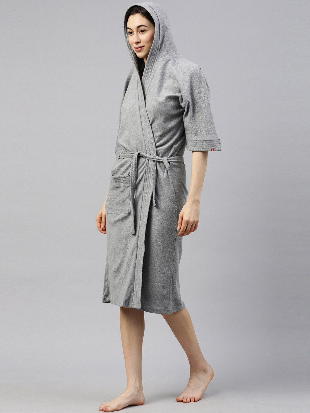 

GOLDSTROMS Women Grey Solid Cotton Bath Robe