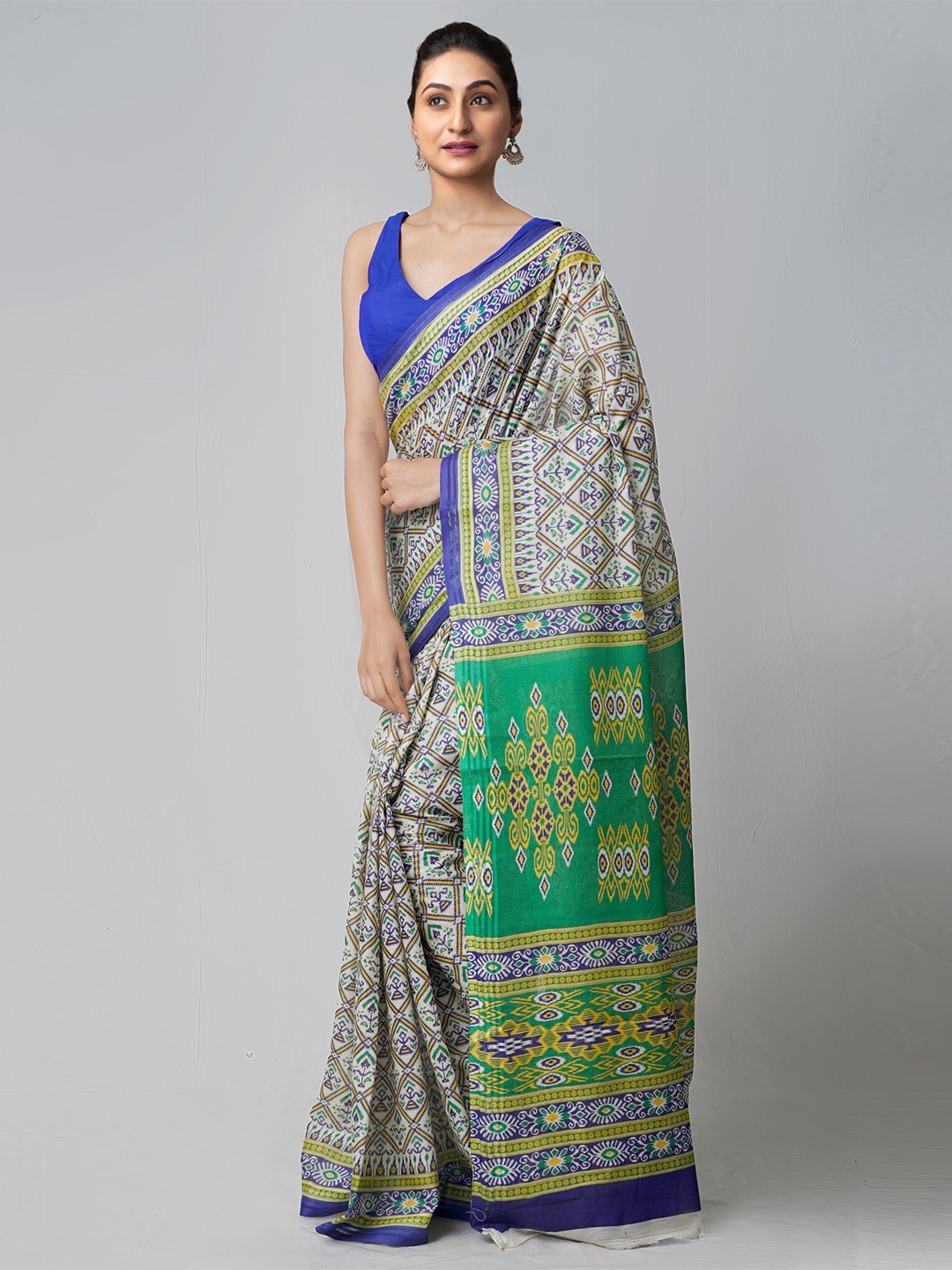 

Unnati Silks White & Blue Ethnic Motifs Pure Cotton Kovai Saree