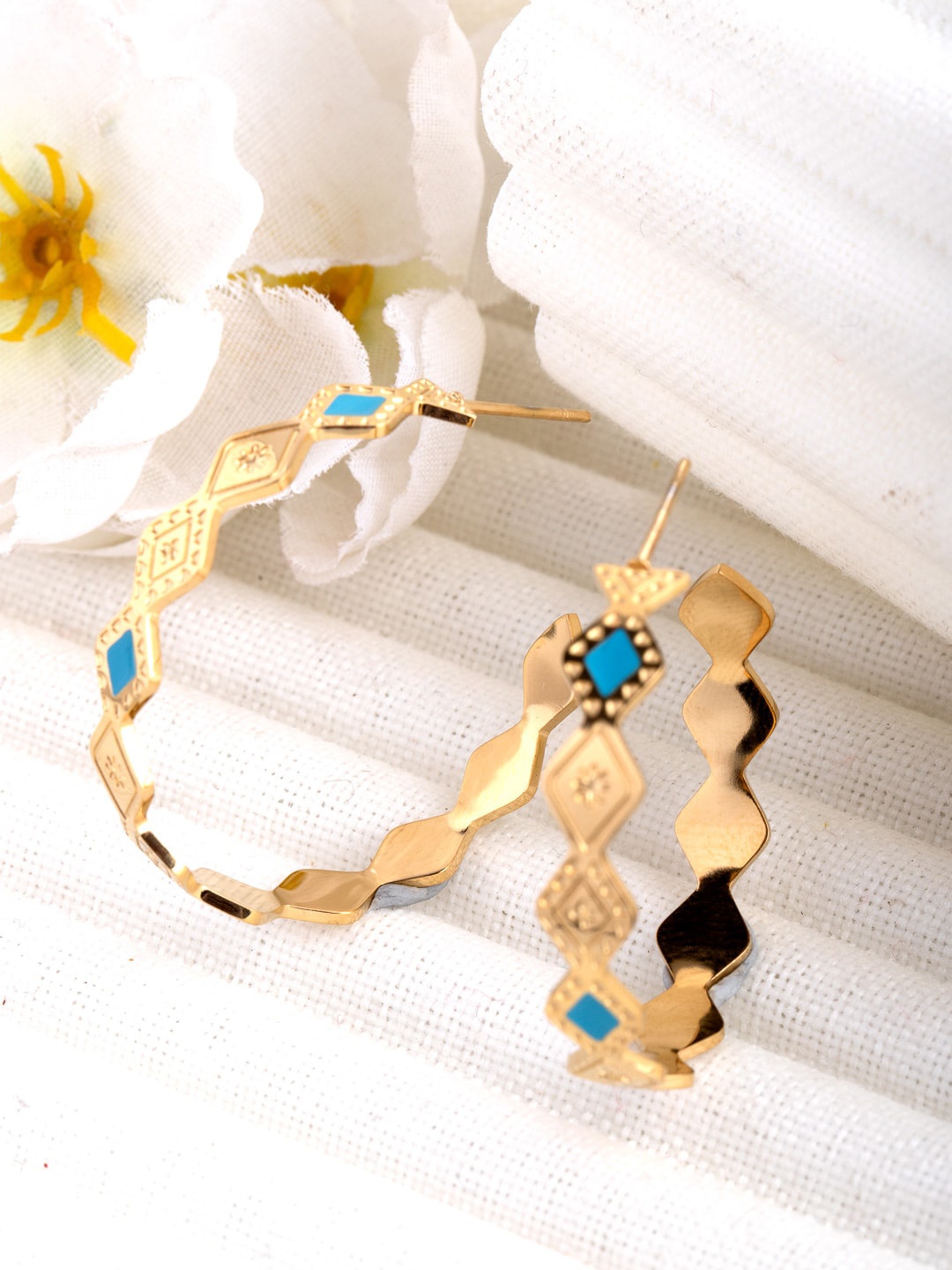 

Wild & Free Gold-Toned Classic Half Hoop Earrings