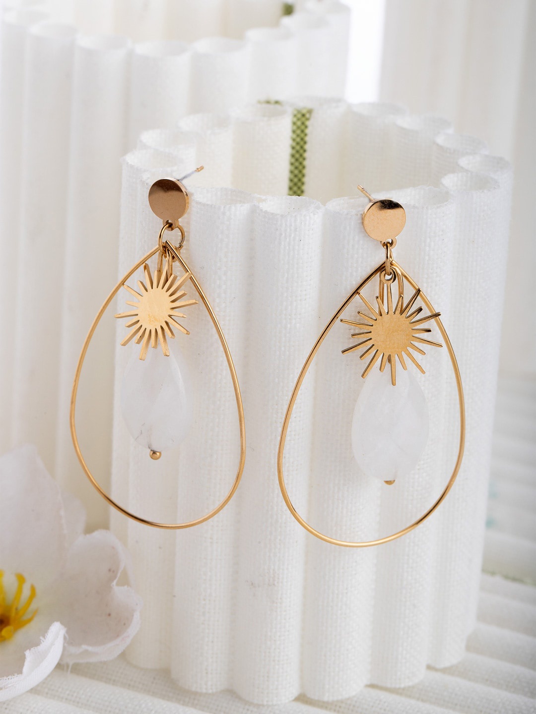

Wild & Free Women Gold-Plated Oval Drop Earrings
