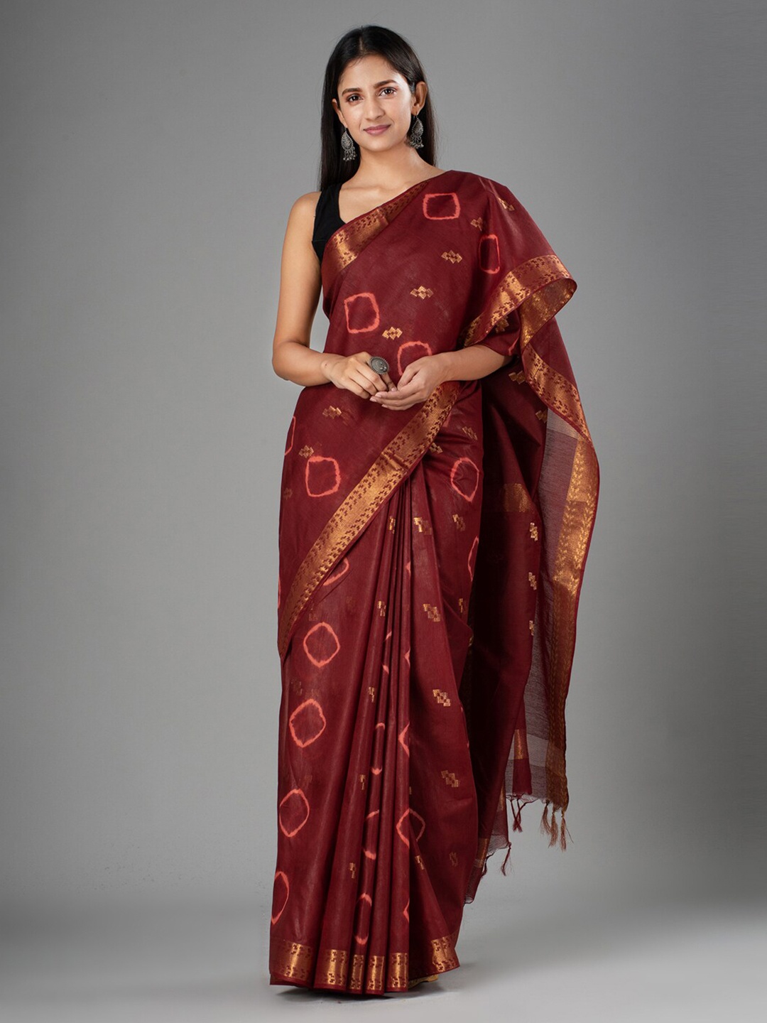 

Mitera Magenta & Gold-Toned Bandhani Zari Silk Cotton Bhagalpuri Saree