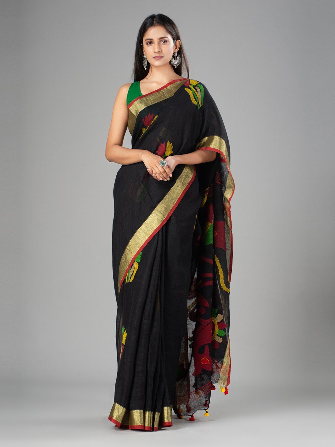 

Mitera Black & Gold Ethnic Motifs Zari Pure Linen Saree