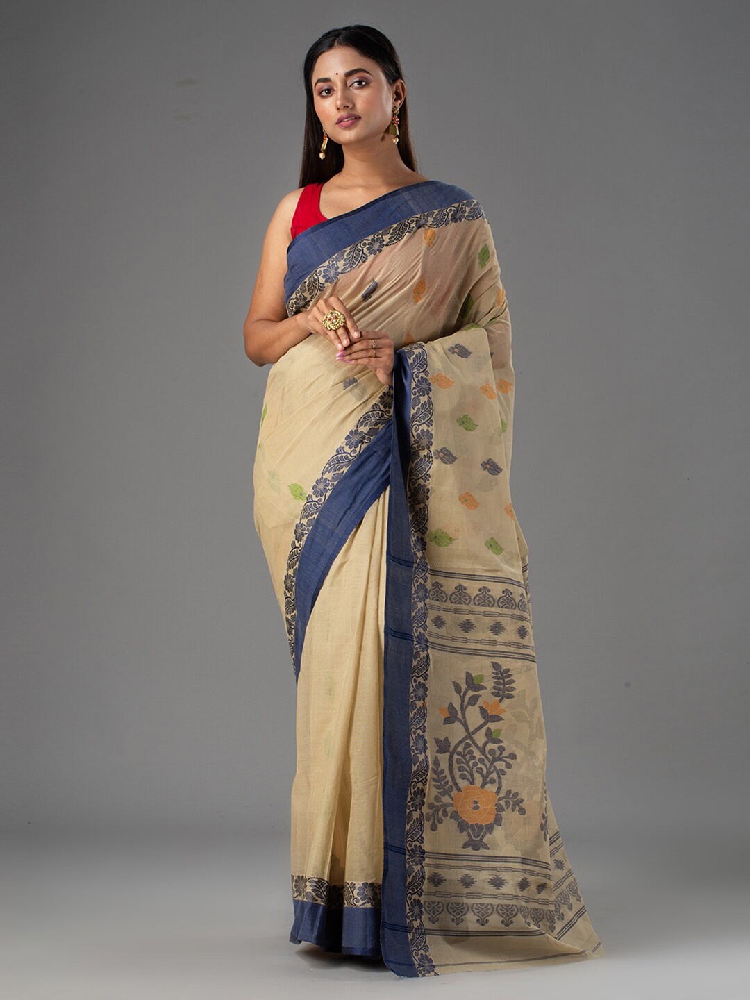 

Mitera Beige & Navy Blue Floral Pure Cotton Taant Saree