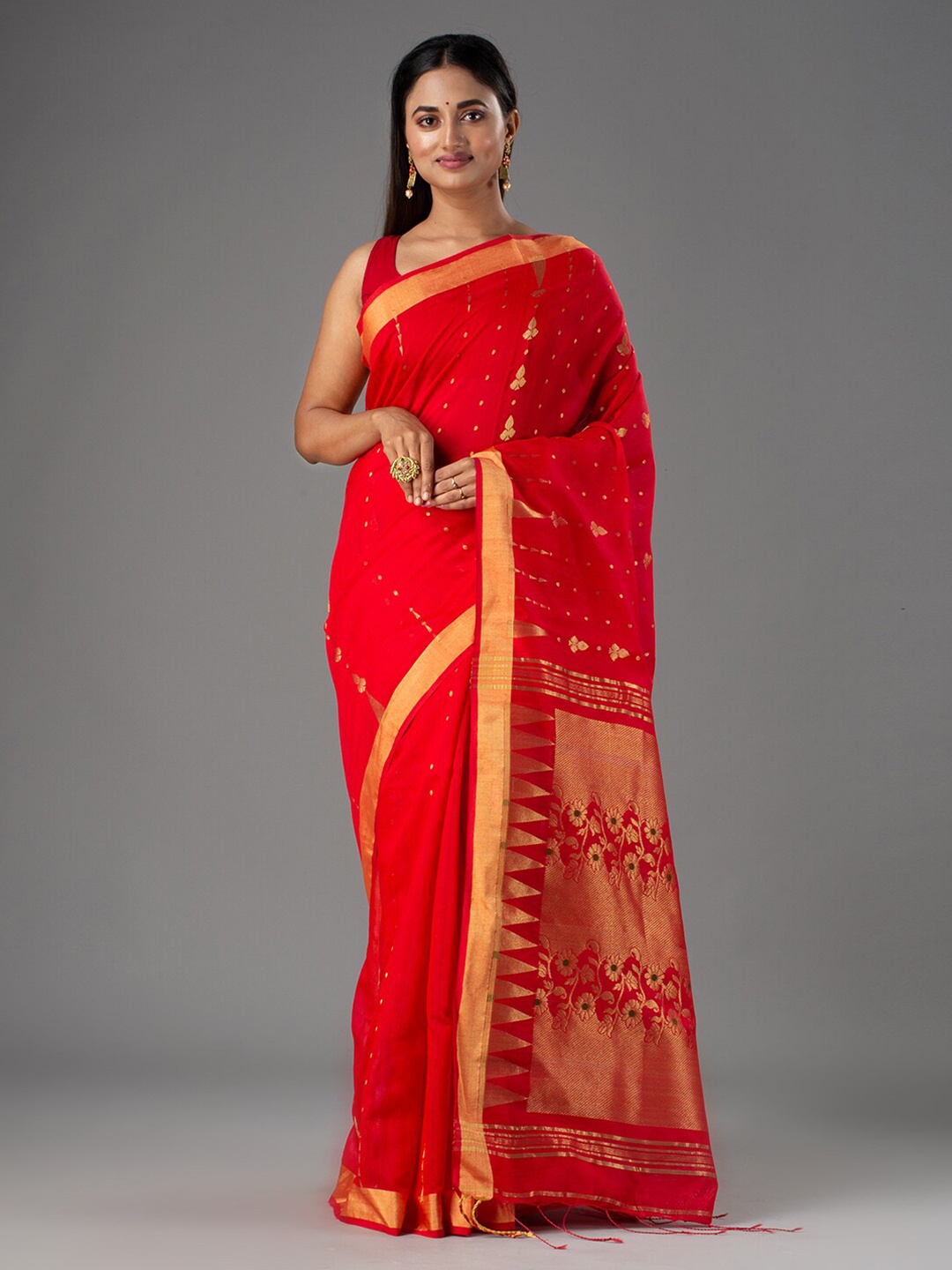 

Mitera Red & Gold-Toned Woven Design Zari Silk Cotton Saree