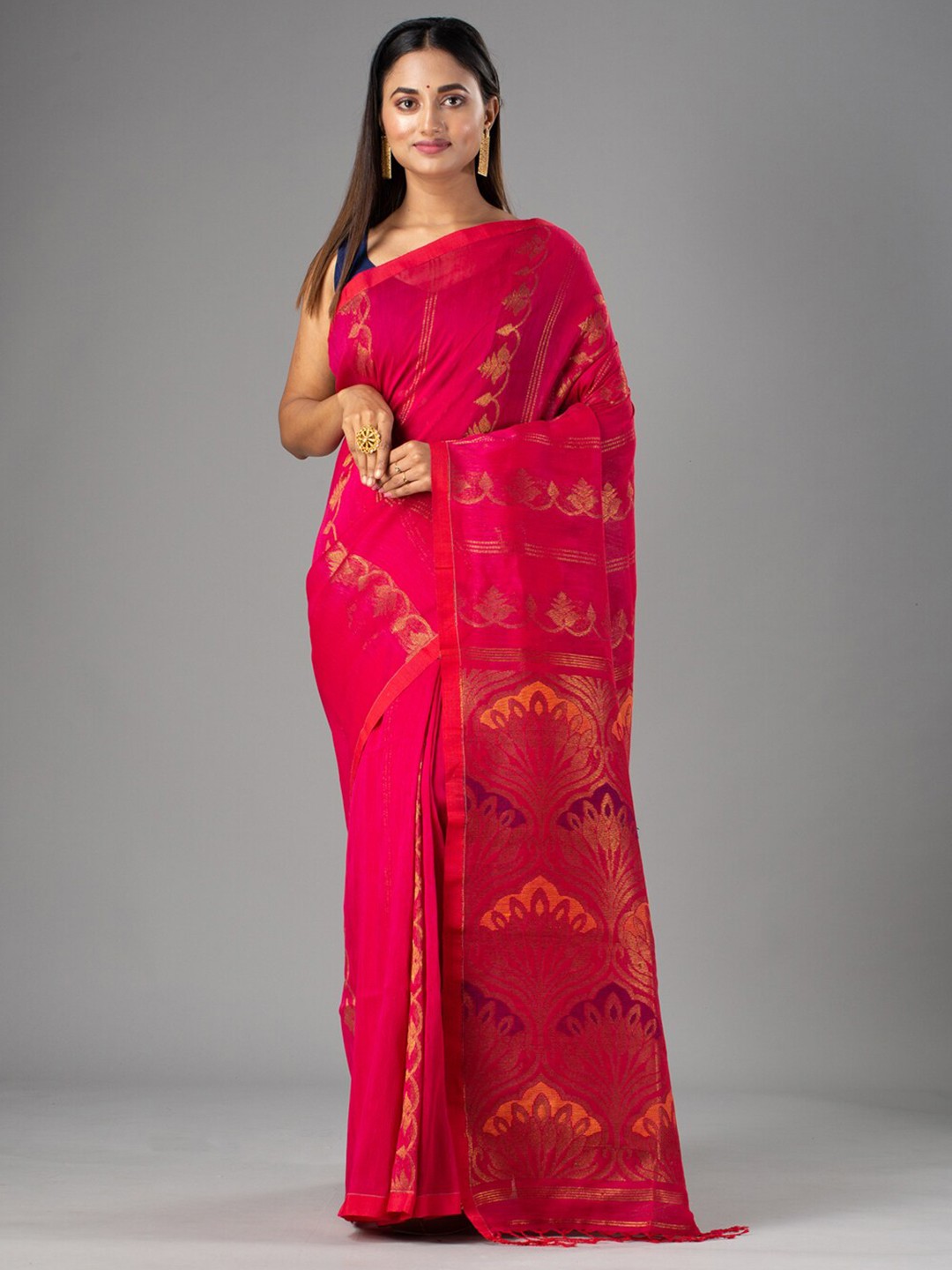 

Mitera Pink Woven Design Pure Linen Saree