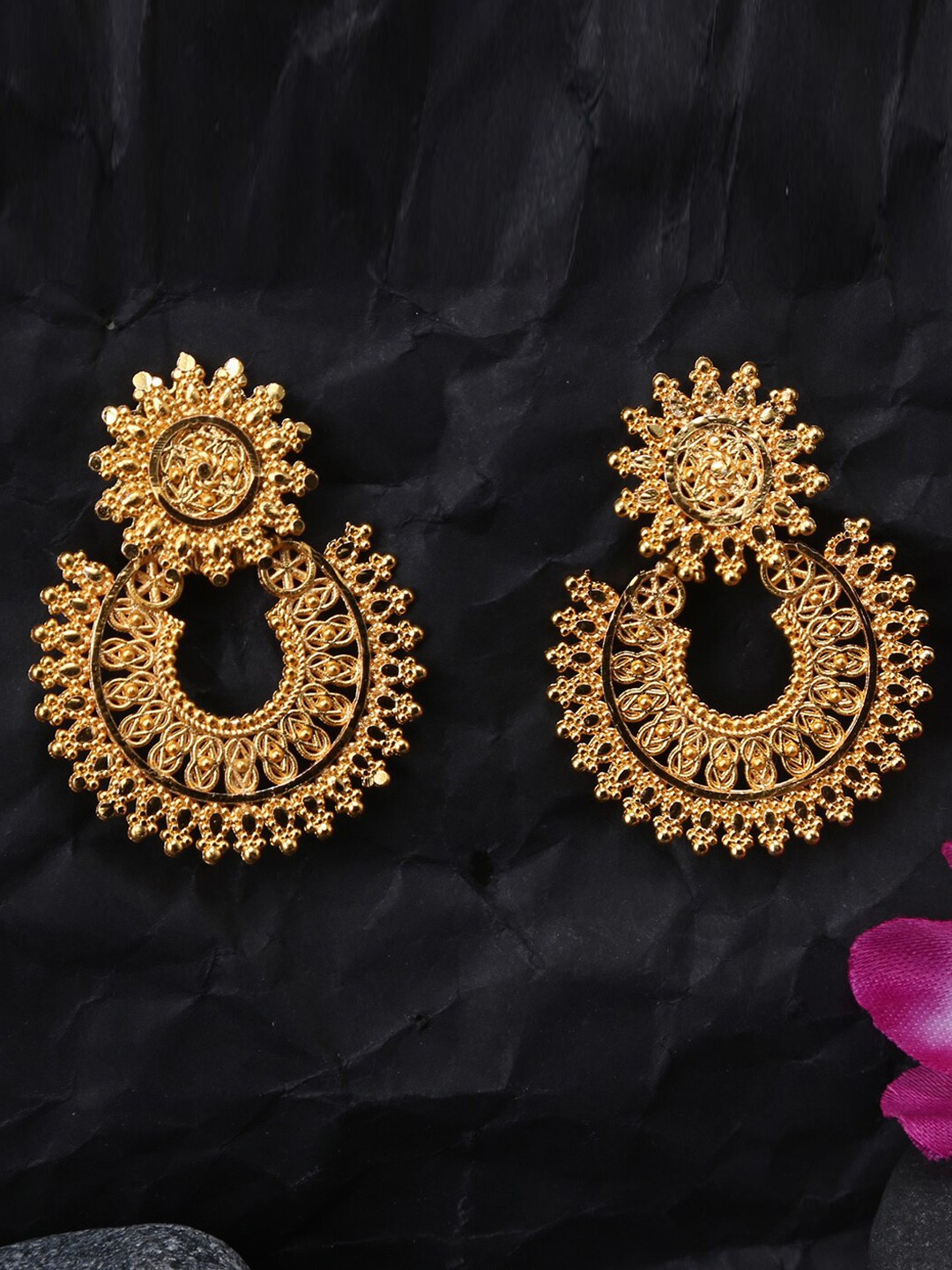 

Jewelz Gold-Toned Circular Chandbalis Earrings