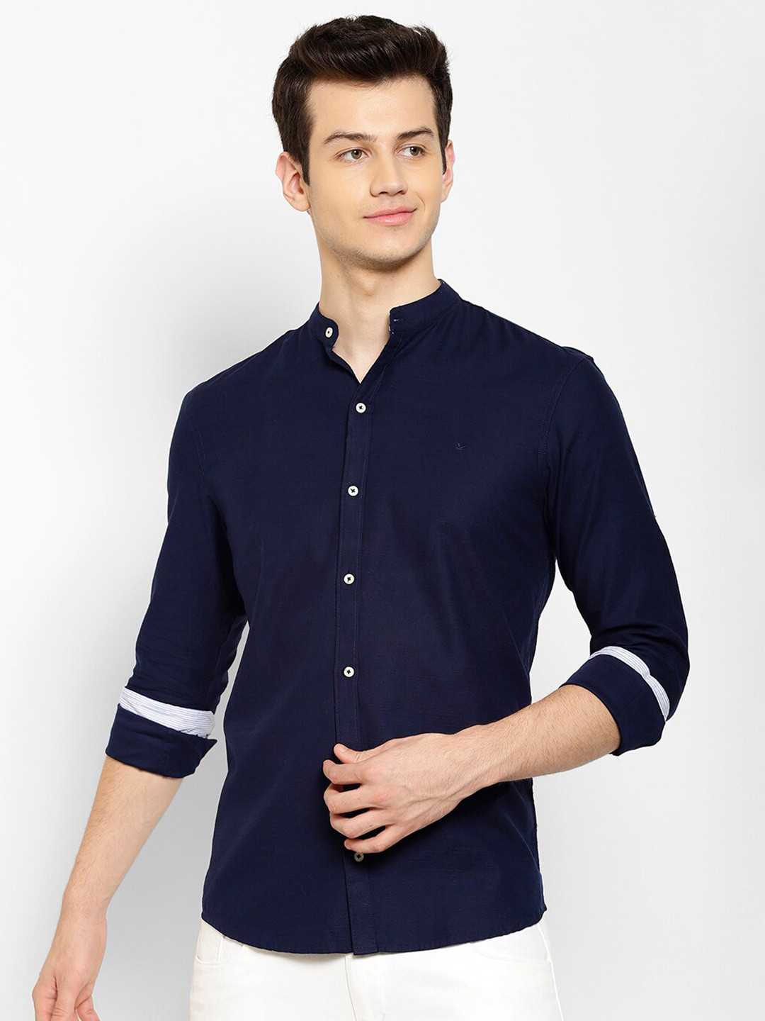 

cape canary Men Navy Blue Smart Cotton Casual Shirt