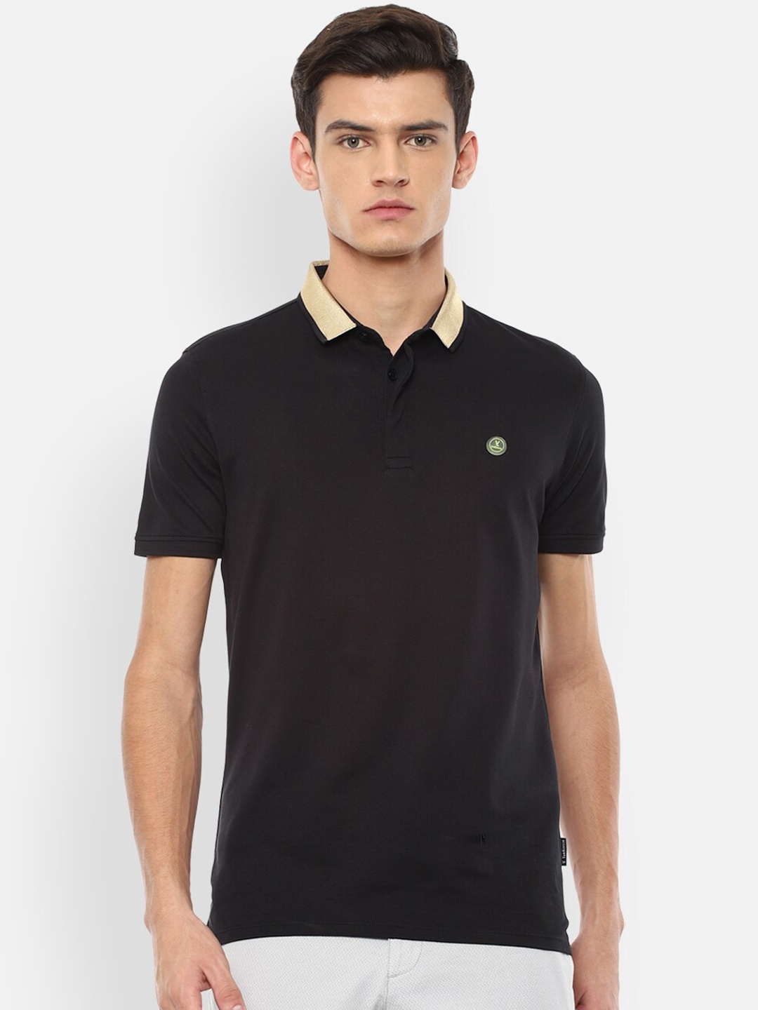 

V Dot Men Black Solid Polo Collar Slim Fit Pure Cotton T-shirt