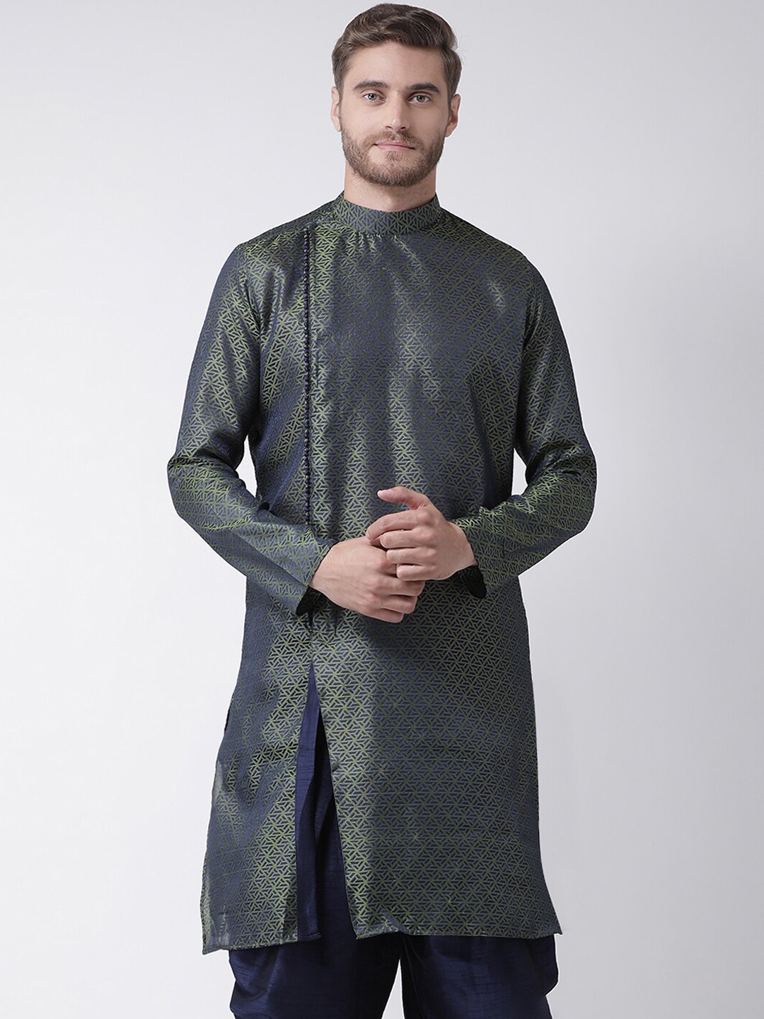 

DEYANN Men Green Ethnic Motifs High Slit Kurta with Dhoti Pants