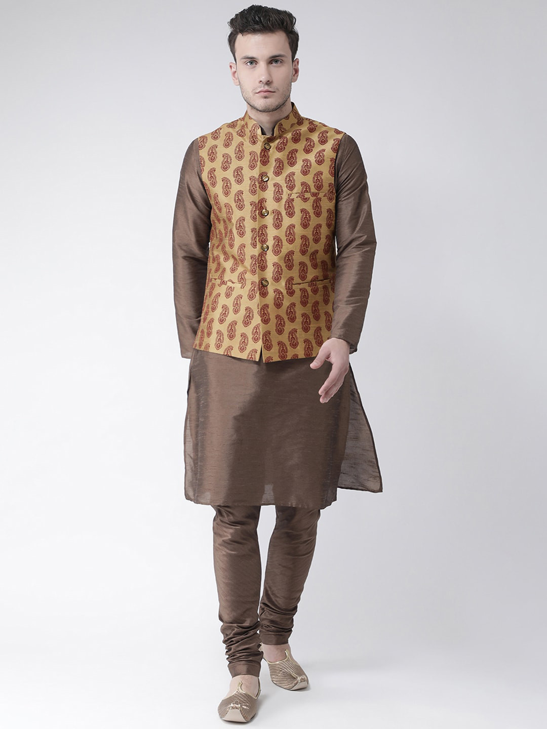 

DEYANN Men Brown Ethnic Motifs Dupion Silk Kurta with Churidar & Nehru Jacket