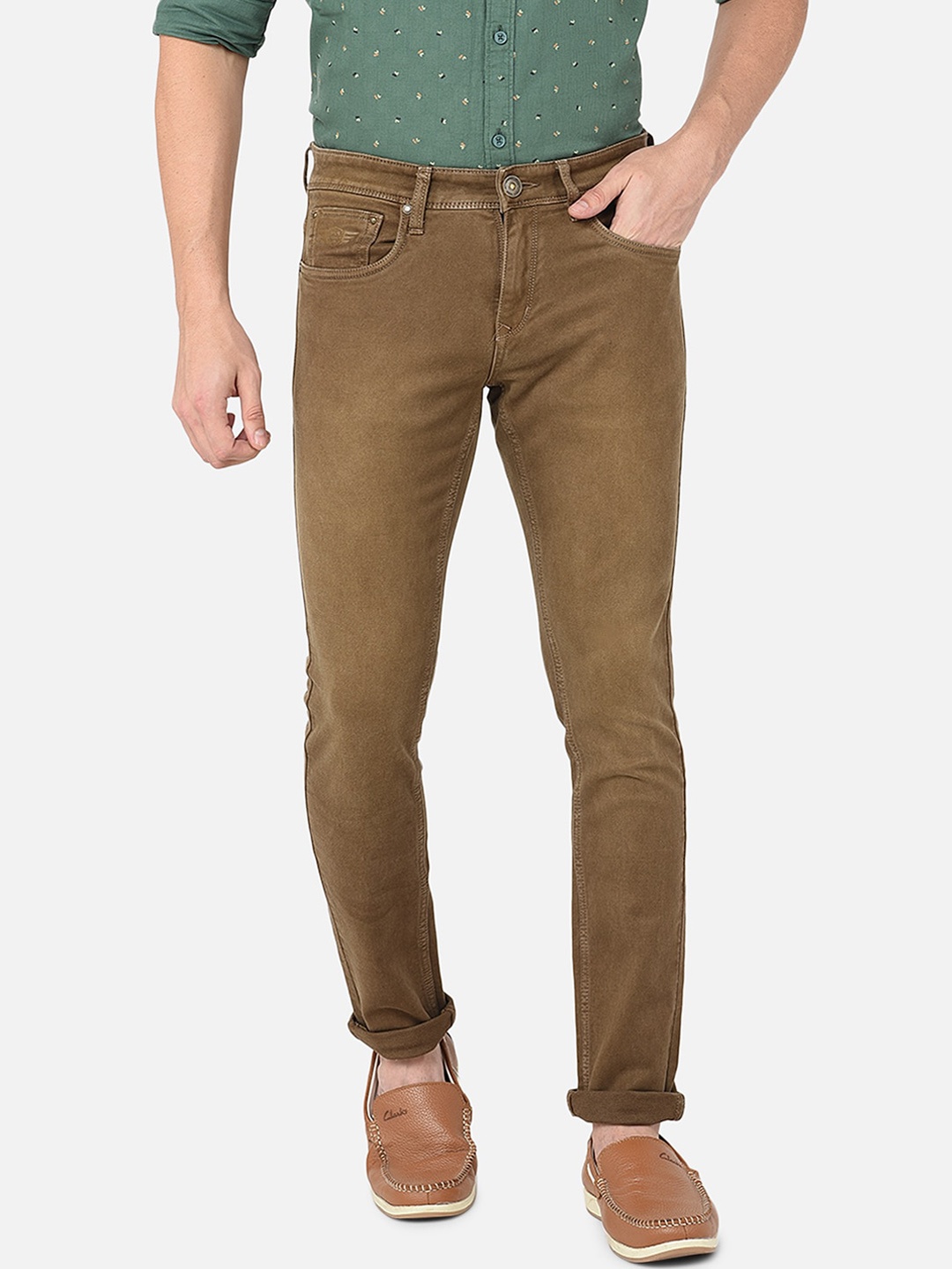 

Oxemberg Men Khaki Coloured Lean Slim Fit Light Fade Jeans