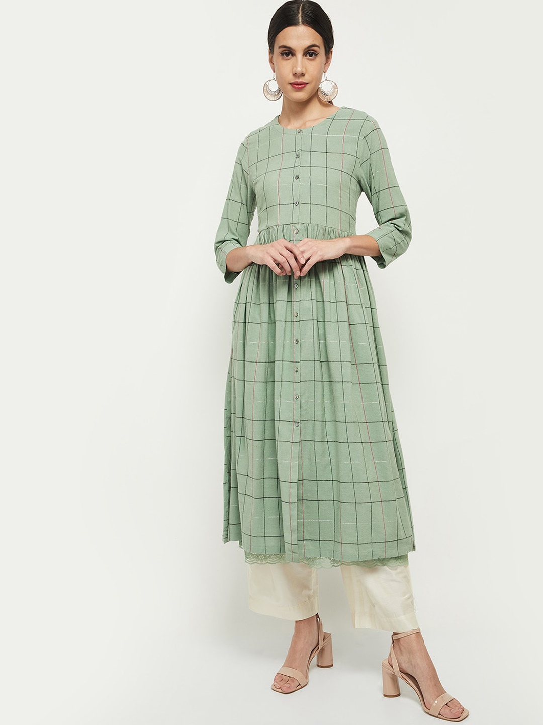 

max Women Green Checked Thread Work Kurta
