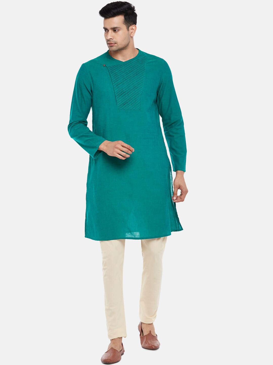 

indus route by Pantaloons Men Pure Cotton Teal Yoke Design Kurta