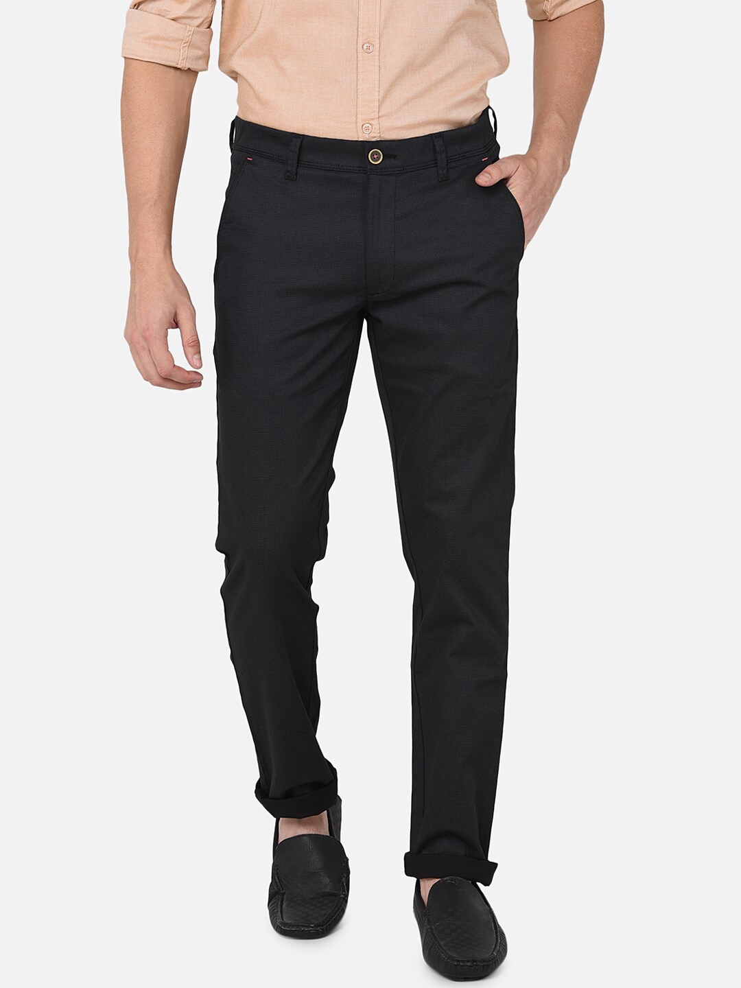 

Oxemberg Men Black Textured Slim Fit Trousers