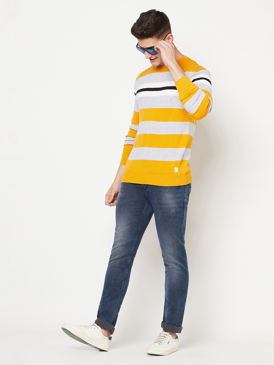 

Crimsoune Club Men Yellow & White Colourblocked Pullover