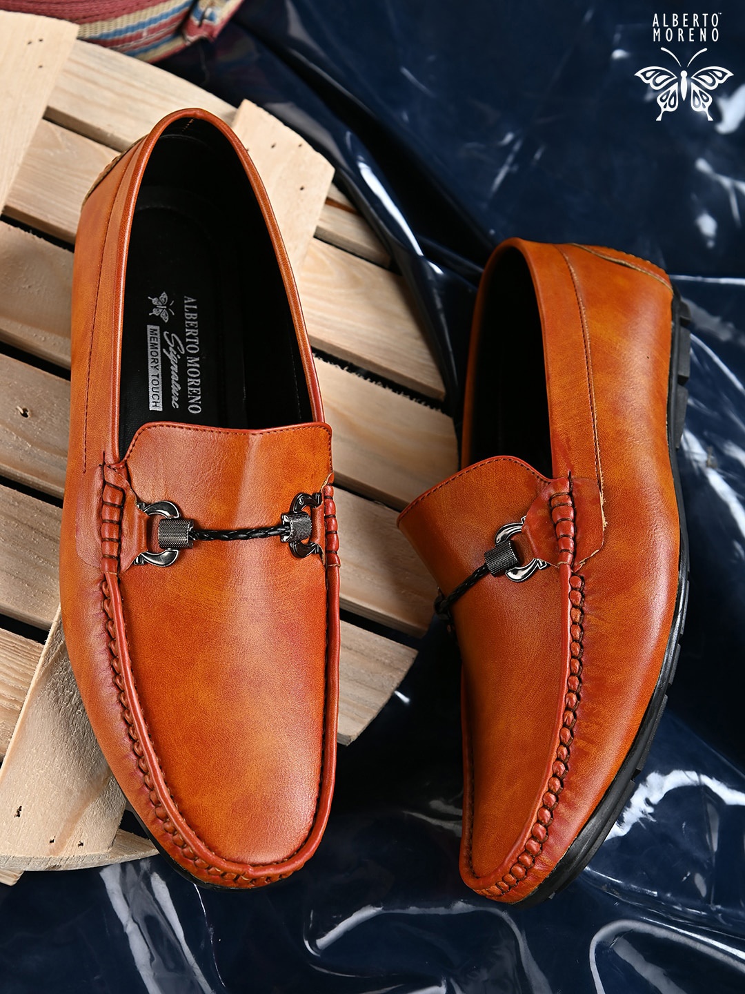 

ALBERTO MORENO Men Tan HorseBit Loafers