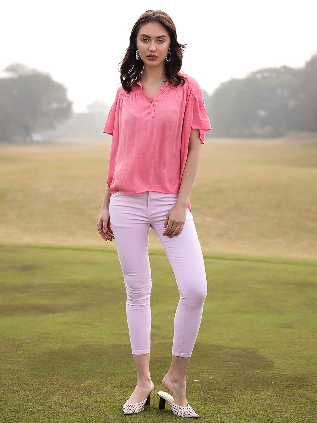 

Crimsoune Club Women Pink Solid Skinny Fit Stretchable Jeans