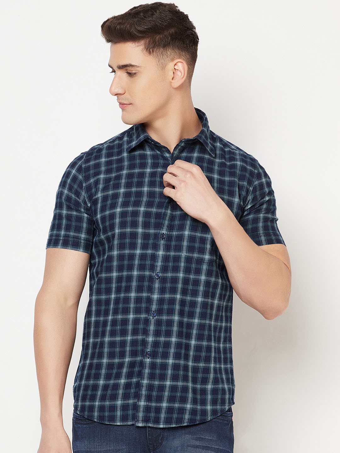 

Crimsoune Club Men Navy Blue Slim Fit Tartan Checked Casual Shirt
