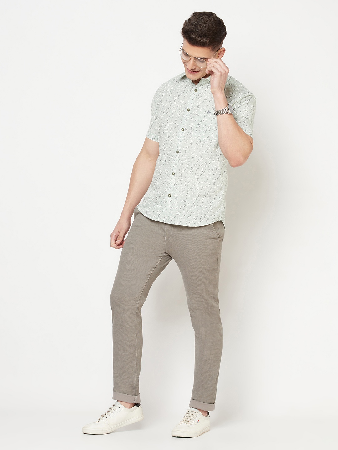 

Crimsoune Club Men Green Slim Fit Printed Casual Shirt