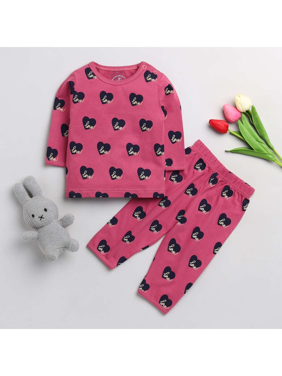 

Clt s Unisex Kids Pink & Black Printed Night suit