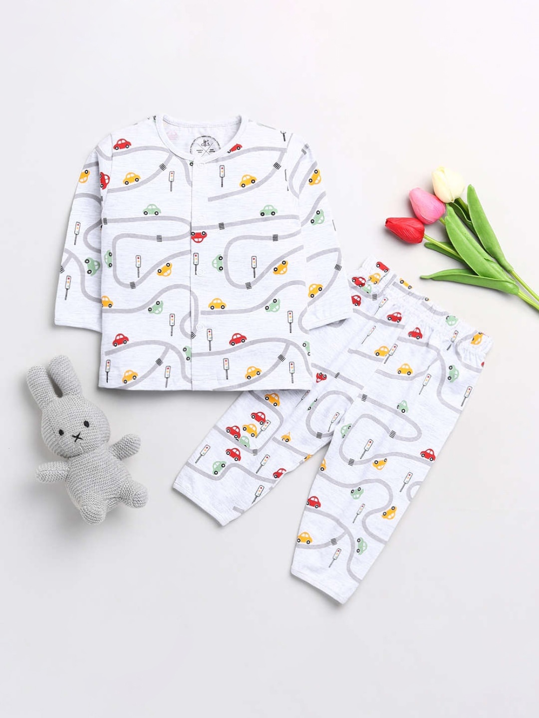 

Clt.s Unisex Kids White & Red Graphic Car Printed Pure Cotton Night suit