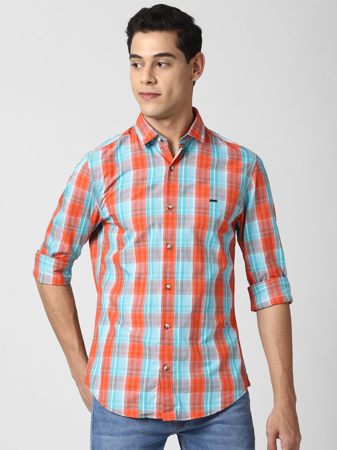 

Peter England Casuals Men Orange Slim Fit Checked Pure Cotton Casual Shirt