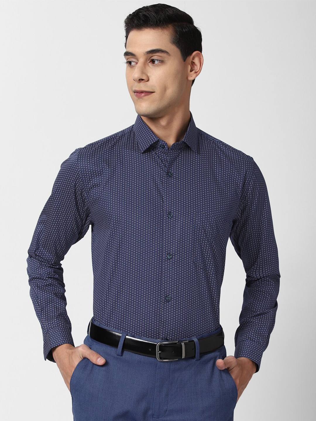 

Peter England Men Navy Blue Slim Fit Printed Formal Shirt