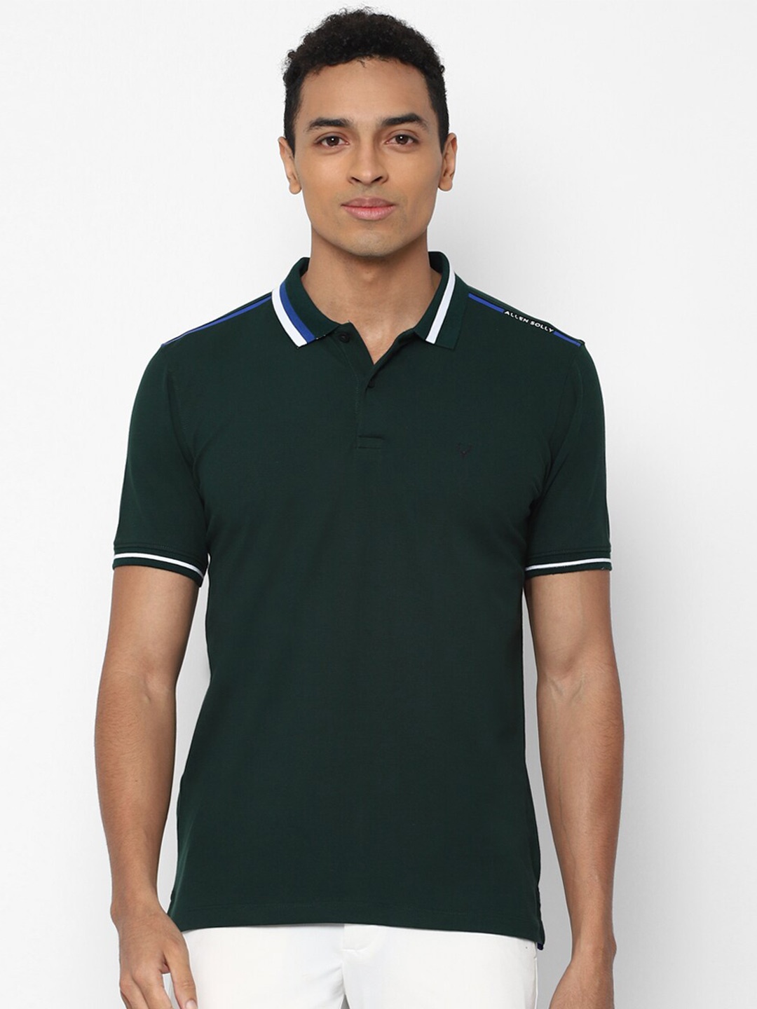 

Allen Solly Men Green Solid Polo Collar T-Shirt