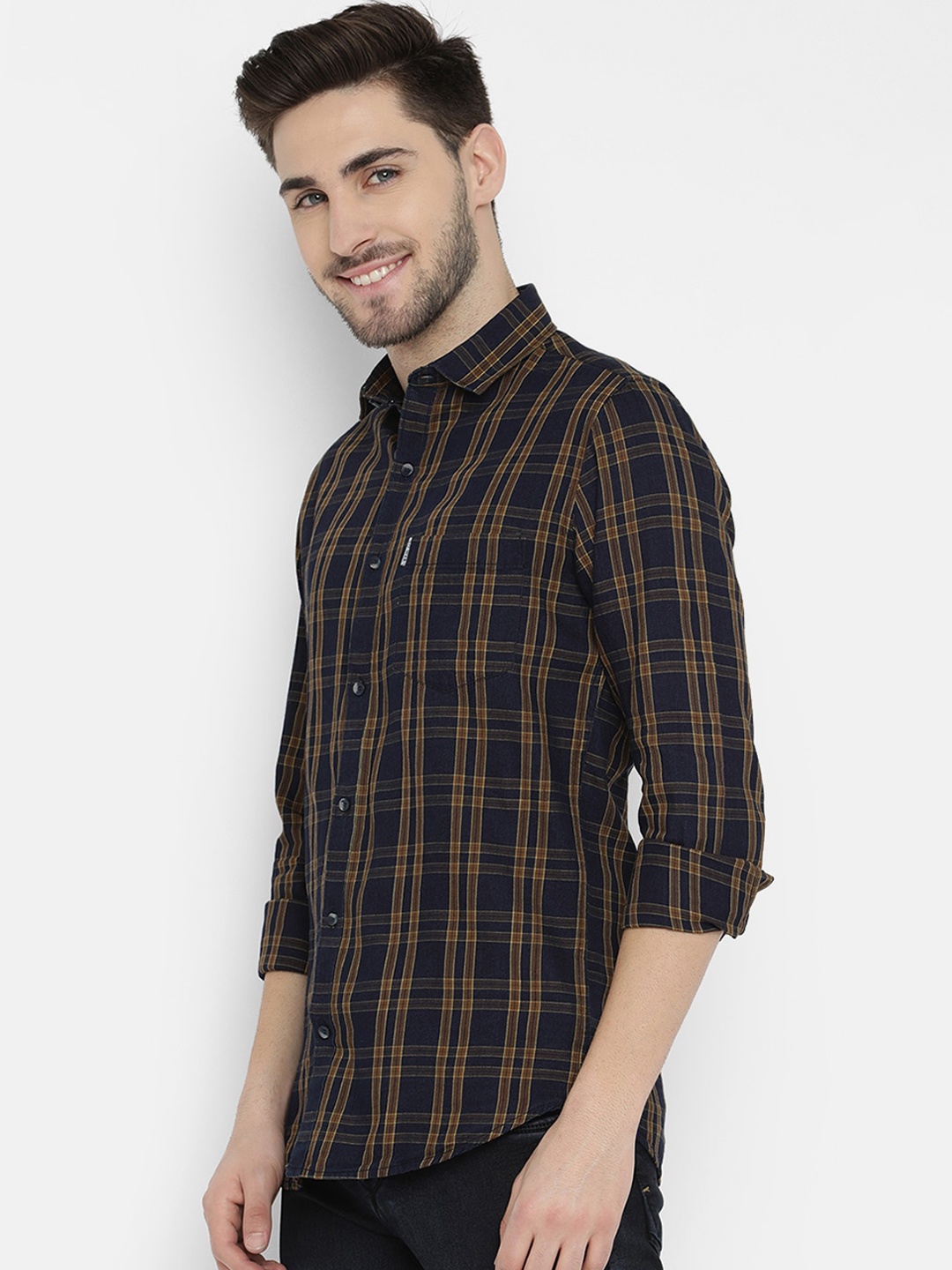

V2 Value & Variety Men Navy Blue Slim Fit Tartan Checked Shirt