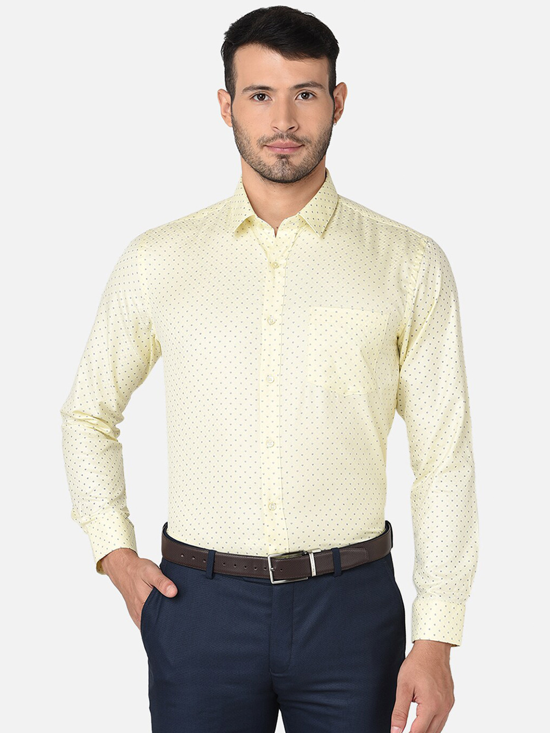 

Oxemberg Men Yellow Classic Printed Formal Shirt