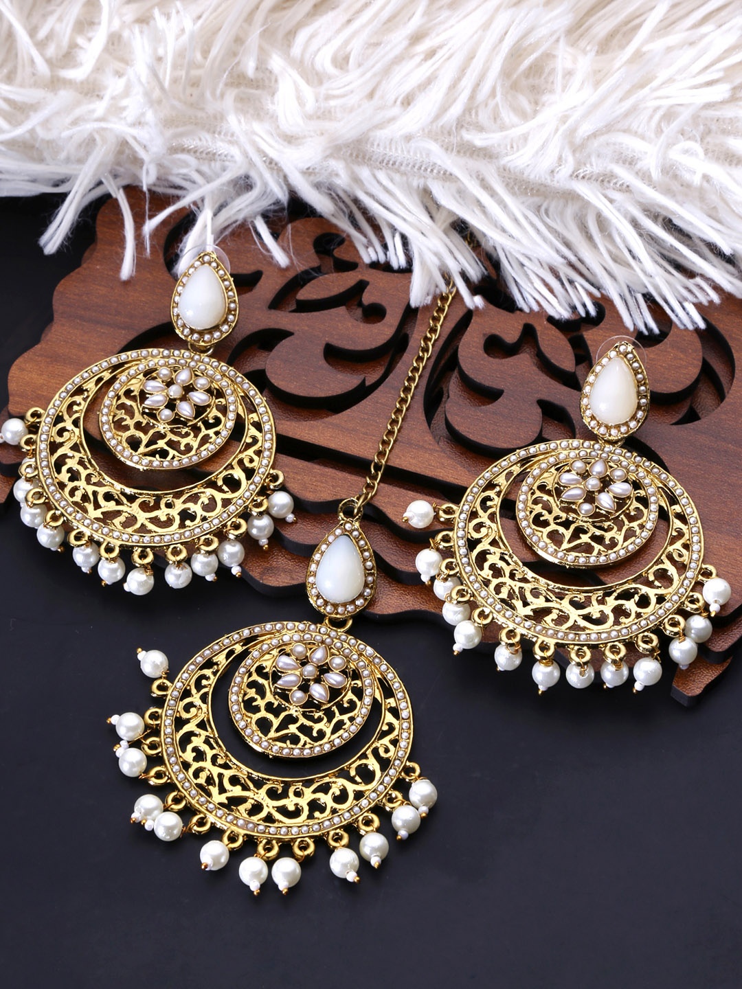 

Yellow Chimes Gold-Toned Pearl Chandbali Earrings with Maangtikka