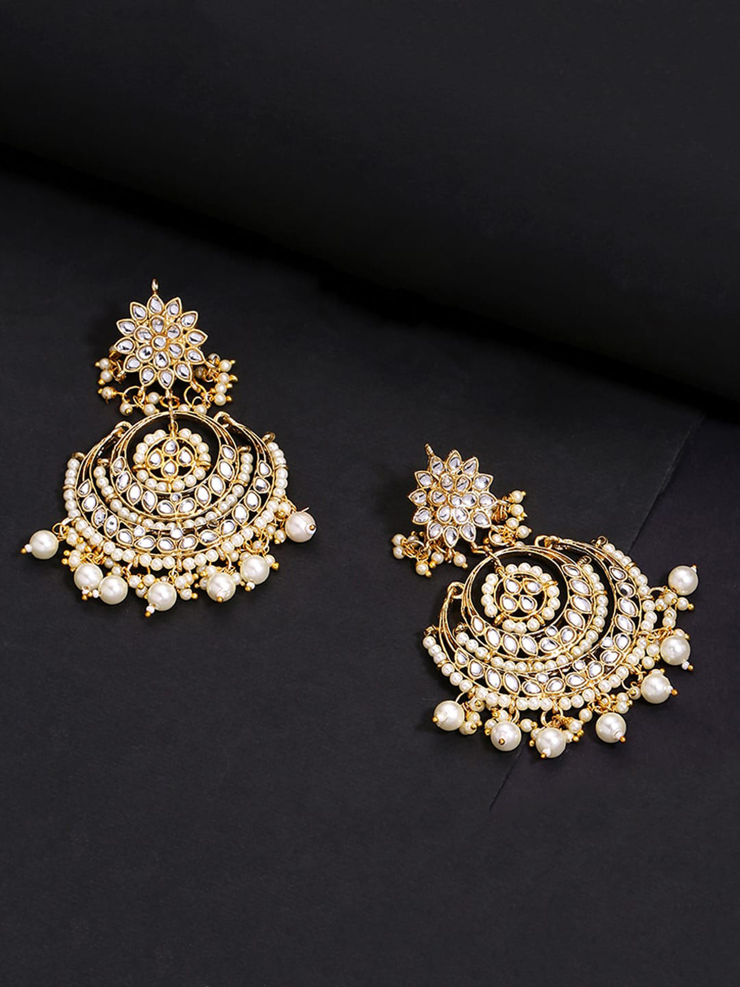 

Yellow Chimes Gold Plated Kundan Studded Floral Design Beads Chandbali Earrings