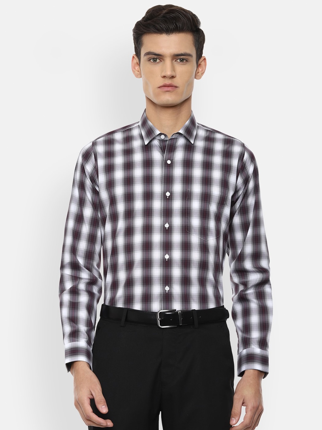 

Van Heusen Men Black Slim Fit Checked Formal Shirt
