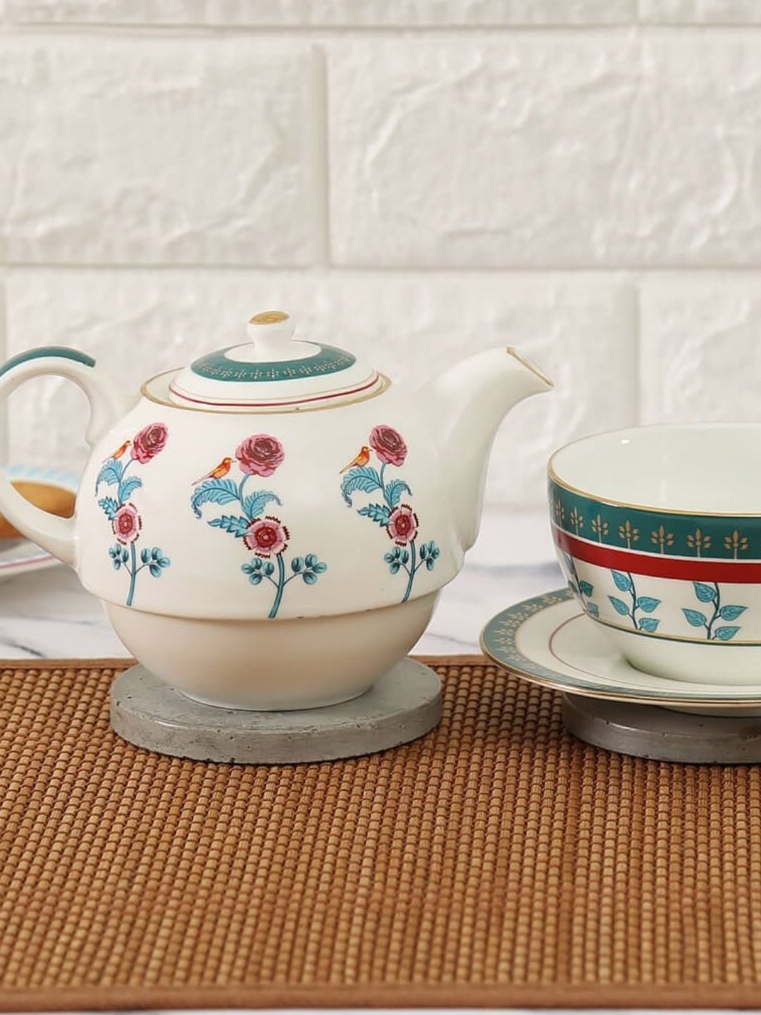 

India Circus Set of 3 Blue & White Printed Ceramic Tea Set