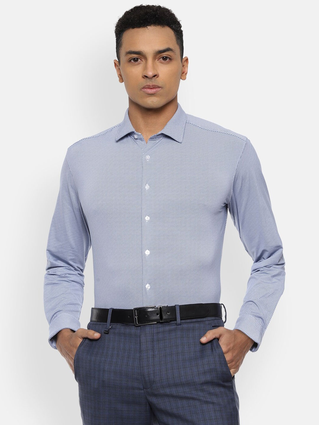 

Van Heusen Men Blue Slim Fit Formal Shirt