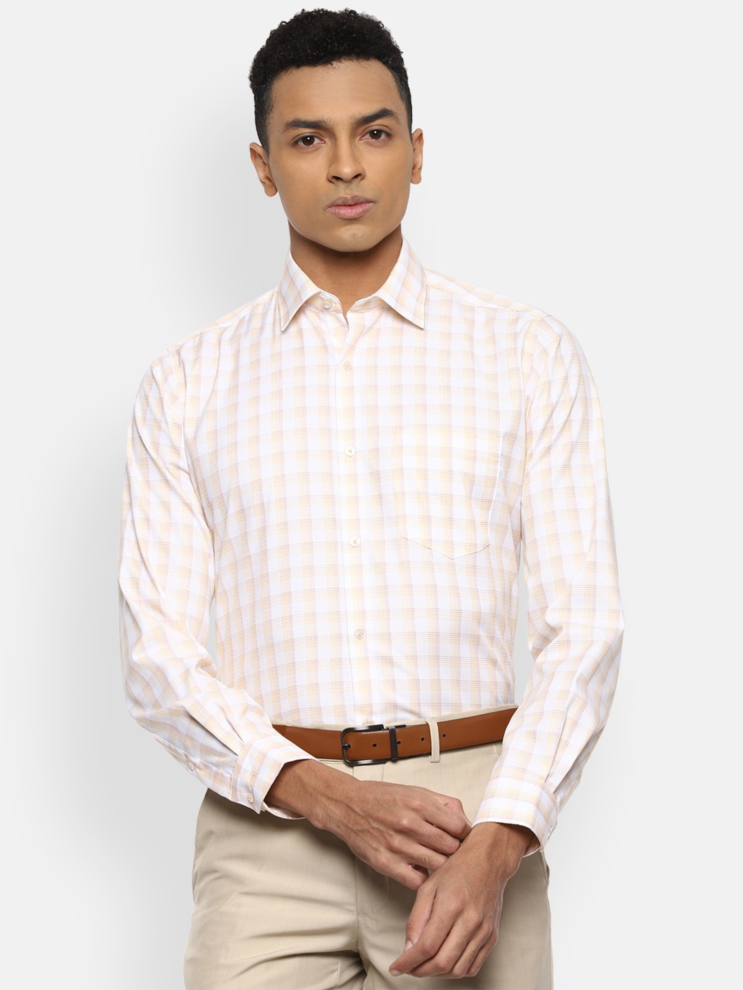 

Van Heusen Men Cream-Coloured & White Checked Pure Cotton Formal Shirt