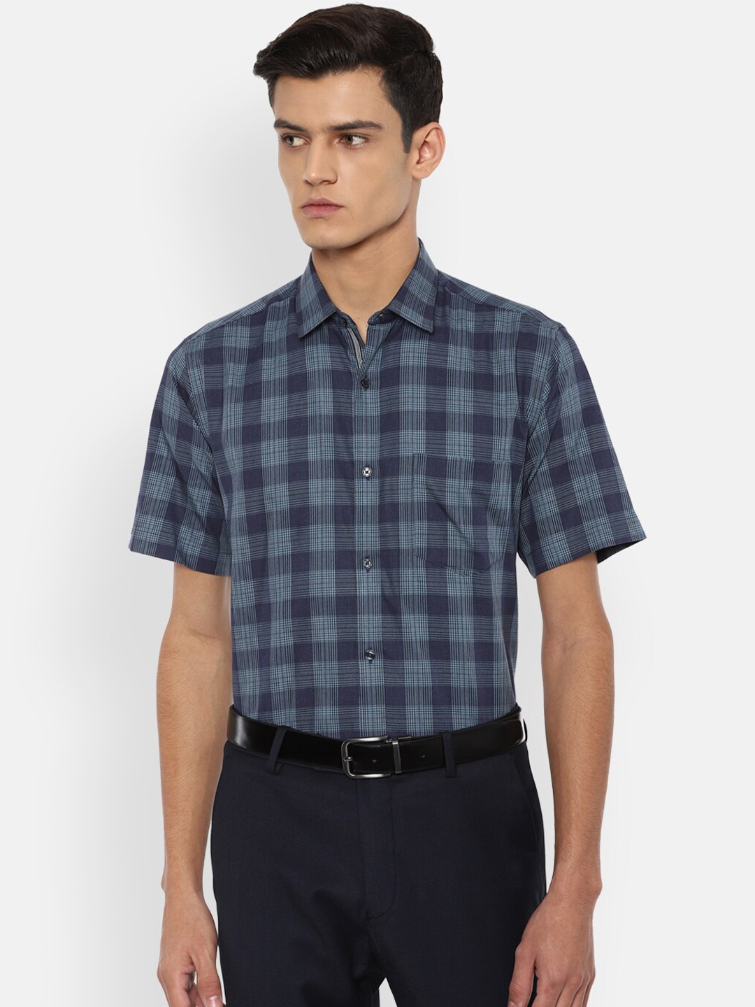 

Van Heusen Men Navy Blue Buffalo Checks Checked Pure Cotton Formal Shirt